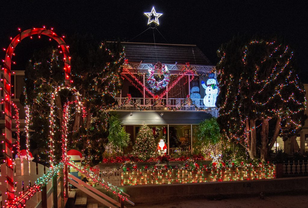 pic Festival Of Lights Newport Beach newport beach christmas boat parade and