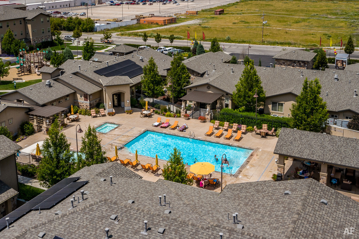 images Four Seasons Apartments Logan Utah four seasons apartments townhomes