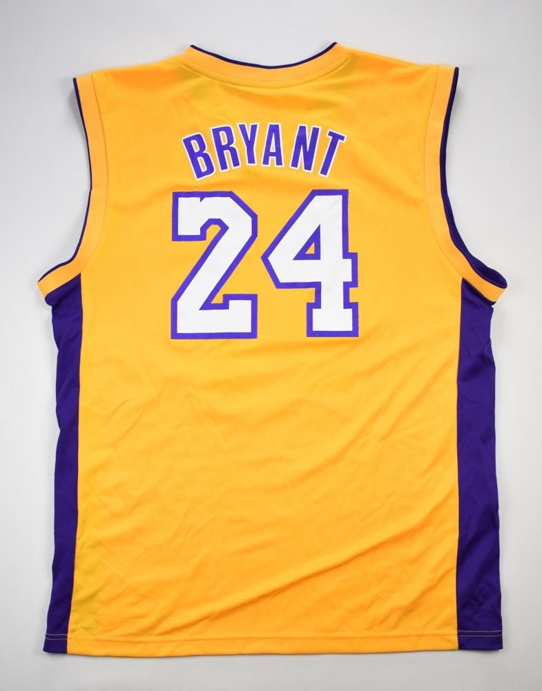 pix Kobe Bryant Jersey Drawing kobe bryant jersey outline drawing