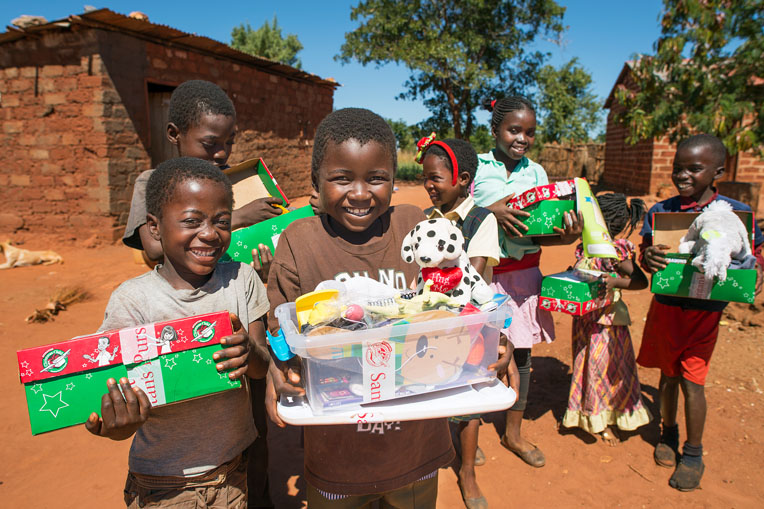 photo Operation Christmas Tree operation christmas child includes