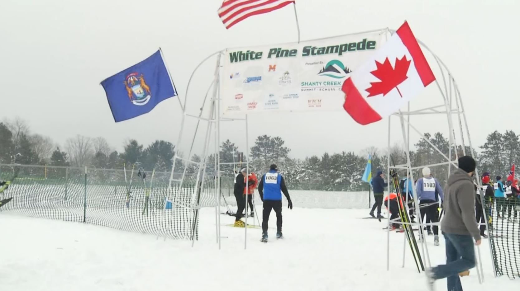 images White Pine Stampede alex vanais and susan vigland top white pine stampede 50k nordicskiracer